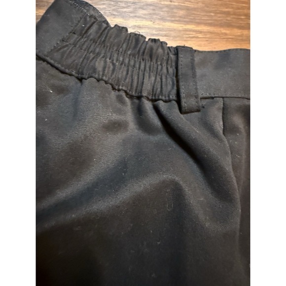 Izod Womens Black‎ Pleated Golf Shorts Size 10 - Picture 3 of 4